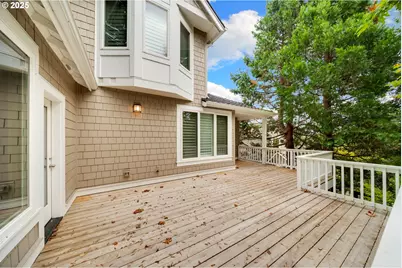 2541 NW Marsden Pl, Portland, OR 97229 - Photo 37