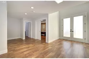 1920 NW Klickitat St, Camas, WA 98607 - Photo 5