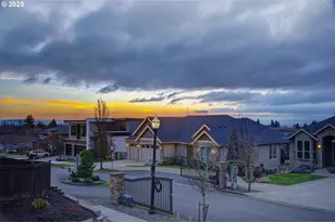 1920 NW Klickitat St, Camas, WA 98607 - Photo 37