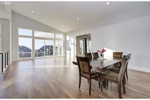 1920 NW Klickitat St, Camas, WA 98607 - Photo 7