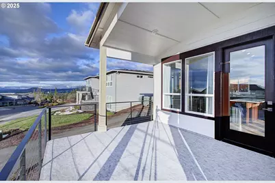 1920 NW Klickitat St, Camas, WA 98607 - Photo 33