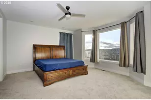 1920 NW Klickitat St, Camas, WA 98607 - Photo 17