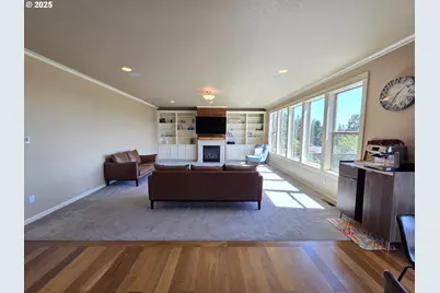 11556 SE Cascade View Dr, Happy Valley, OR 97086 - Photo 5