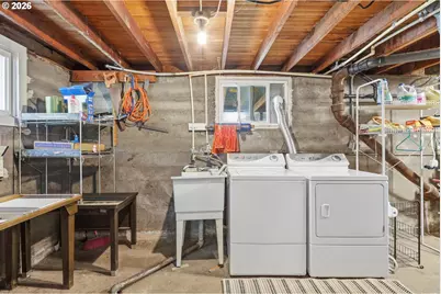3115 SW Illinois St, Portland, OR 97239 - Photo 27