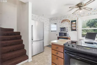 3115 SW Illinois St, Portland, OR 97239 - Photo 21