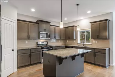 11369 NW 325th Ave, North Plains, OR 97133 - Photo 11