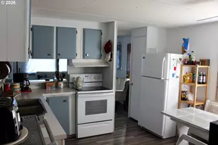 306 S Mary B Rd, Tygh Valley, OR 97063 - Photo 17