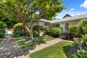 2940 SE Brooklyn St, Portland, OR 97202 - Photo 5