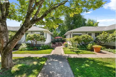 2940 SE Brooklyn St, Portland, OR 97202 - Photo 9