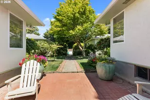 2940 SE Brooklyn St, Portland, OR 97202 - Photo 11