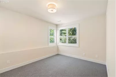 3425 SW 57th Ave, Portland, OR 97221 - Photo 27