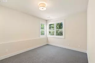 3425 SW 57th Ave, Portland, OR 97221 - Photo 27