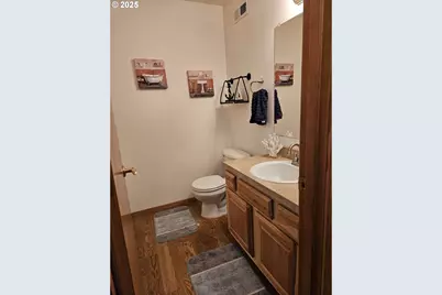 510 NE Yamhill St, Sheridan, OR 97378 - Photo 9