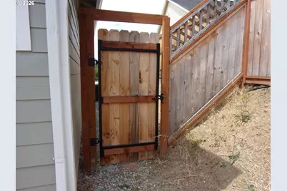 1340 NE Lisa Way, Myrtle Creek, OR 97457 - Photo 7