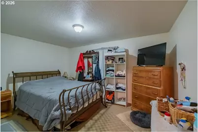 1396 Cascade Dr, Lebanon, OR 97355 - Photo 25