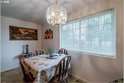 1396 Cascade Dr, Lebanon, OR 97355 - Photo 15