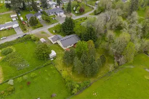 1396 Cascade Dr, Lebanon, OR 97355 - Photo 35