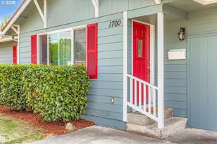 1700 SE 4th St, Gresham, OR 97080 - Photo 3