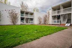 160 Whitman St, Monmouth, OR 97361 - Photo 1