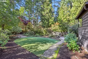 7037 SW Canby Ln, Portland, OR 97223 - Photo 41