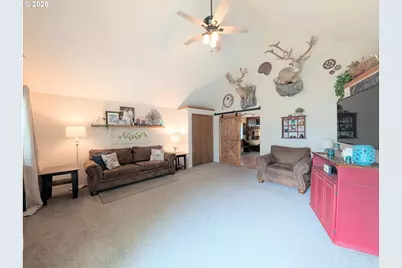 3201 N 4th St, La Grande, OR 97850 - Photo 19