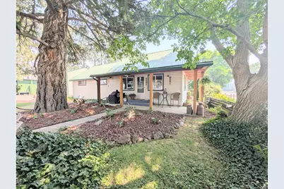 3201 N 4th St, La Grande, OR 97850 - Photo 5