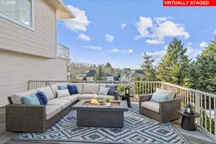 1727 NW Ogden St, Camas, WA 98607 - Photo 11