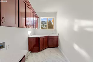 1727 NW Ogden St, Camas, WA 98607 - Photo 15