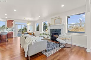 1727 NW Ogden St, Camas, WA 98607 - Photo 9