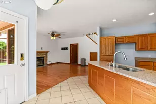 4060 Hampshire Ln, Eugene, OR 97404 - Photo 13