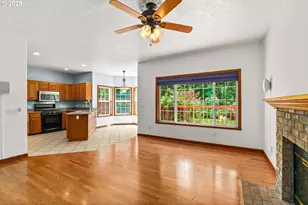 4060 Hampshire Ln, Eugene, OR 97404 - Photo 15