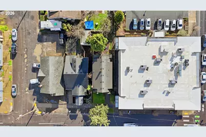 5222 SE Woodstock Blvd, Portland, OR 97206 - Photo 9