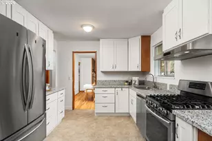 7830 SW 84th Ave, Portland, OR 97223 - Photo 7