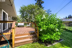 13614 SE Harrison Ct, Portland, OR 97233 - Photo 43