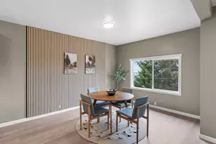 10503 NW 3rd St, Portland, OR 97231 - Photo 9