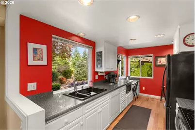 10590 SW Century Oak Dr, Portland, OR 97224 - Photo 15