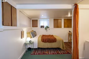 8015 SE Bush St, Portland, OR 97206 - Photo 31