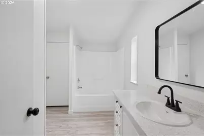 12420 SE Bush St #1, Portland, OR 97236 - Photo 29