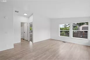 12420 SE Bush St, Portland, OR 97236 - Photo 21