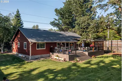 418 Rivershore Dr, Roseburg, OR 97470 - Photo 35