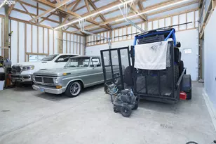 418 Rivershore Dr, Roseburg, OR 97470 - Photo 27