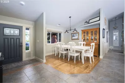 418 Rivershore Dr, Roseburg, OR 97470 - Photo 17