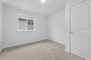 9253 E Burnside St, Portland, OR 97216 - Photo 13