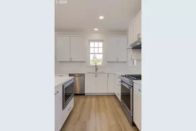 640 Lillian Ln, Depoe Bay, OR 97341 - Photo 5