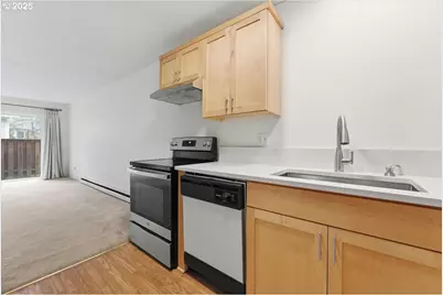 6835 SW Capitol Hill Rd #30, Portland, OR 97219 - Photo 13