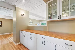 5399 W Sunset Dr, Lake Oswego, OR 97035 - Photo 11