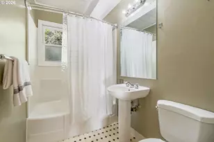 5399 W Sunset Dr, Lake Oswego, OR 97035 - Photo 21