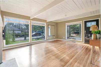 5399 W Sunset Dr, Lake Oswego, OR 97035 - Photo 9