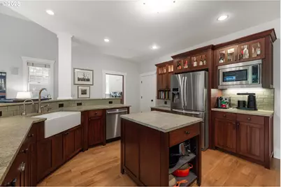 12624 SW 22nd Ave, Lake Oswego, OR 97034 - Photo 13