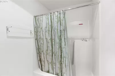 753 N 2nd St, Kalama, WA 98625 - Photo 31